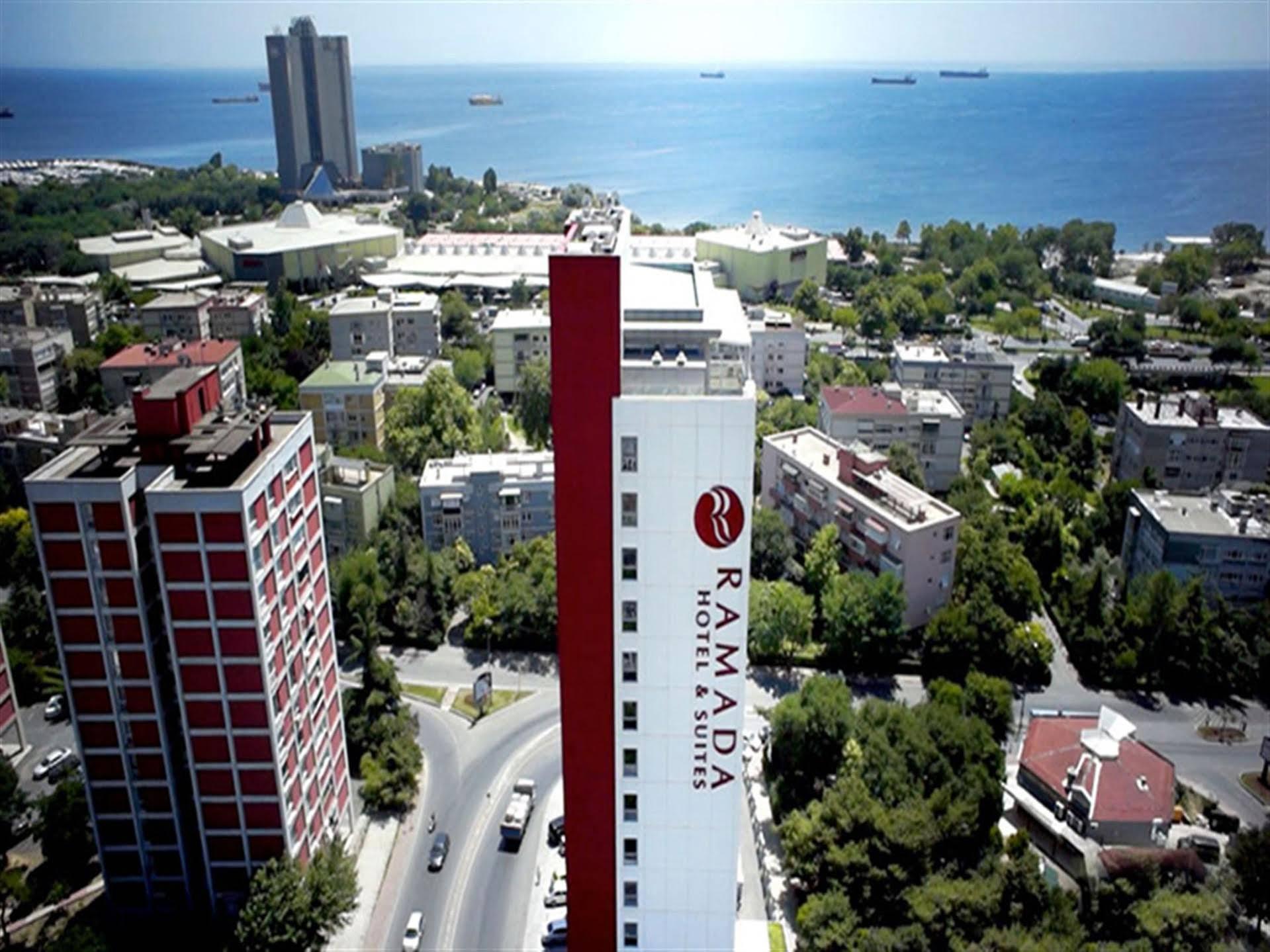 Hôtel Ramada Plaza By Wyndham Istanbul Atakoy Extérieur photo